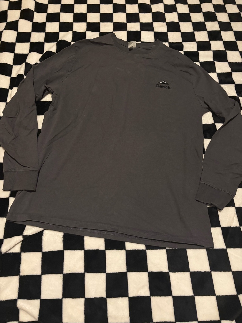 Men’s large bench shirt (stained)